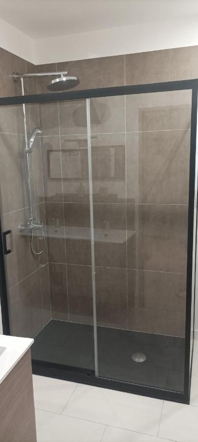 Grand T3 Calme Et Lumineux 4-6 Personnes Moux Exterior foto